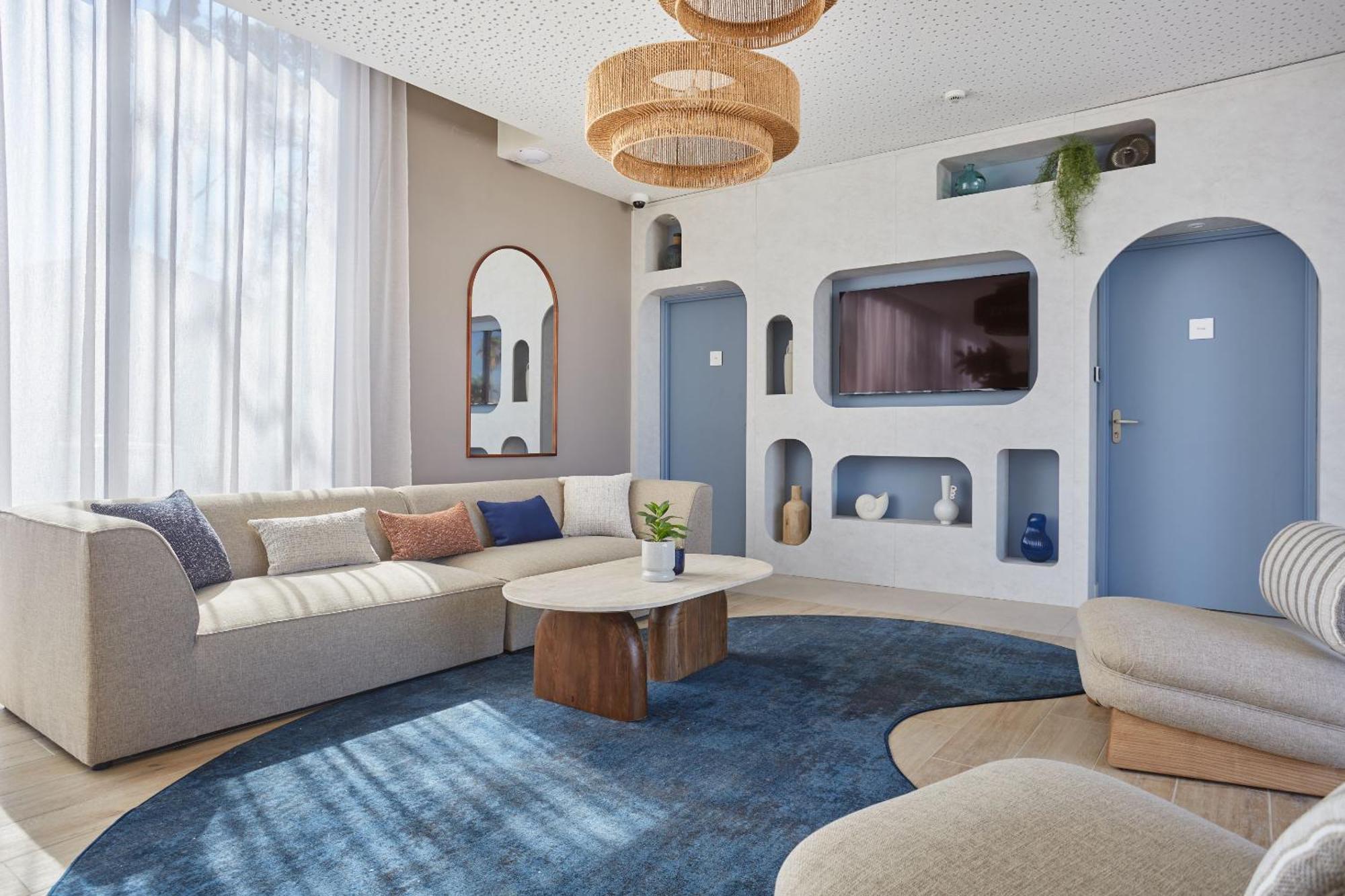 Prestige Odalys Riviera Aparthotel Hyères