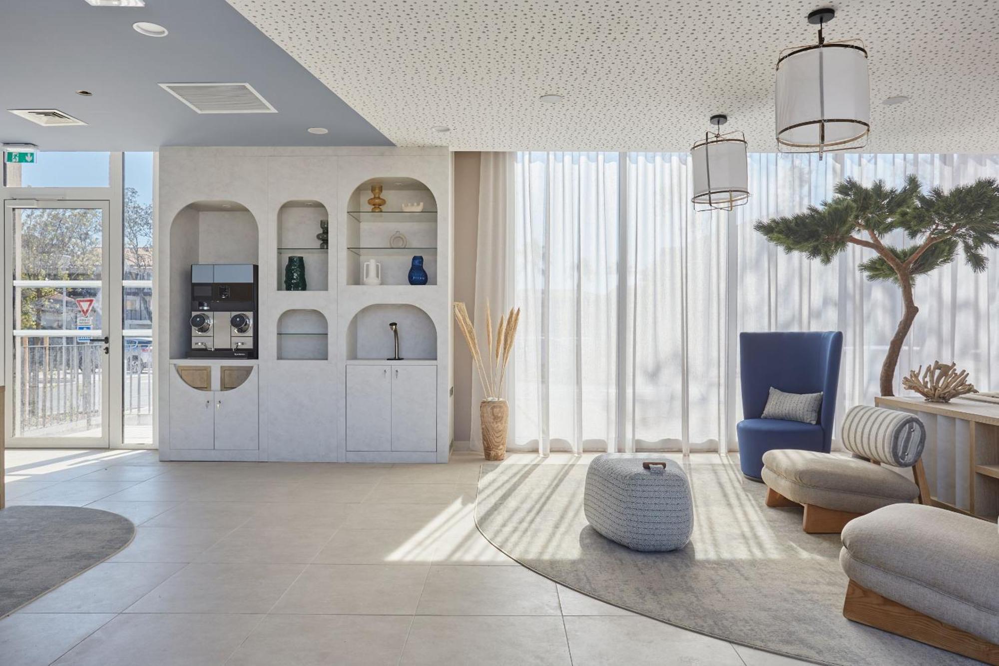 Prestige Odalys Riviera Aparthotel Hyères